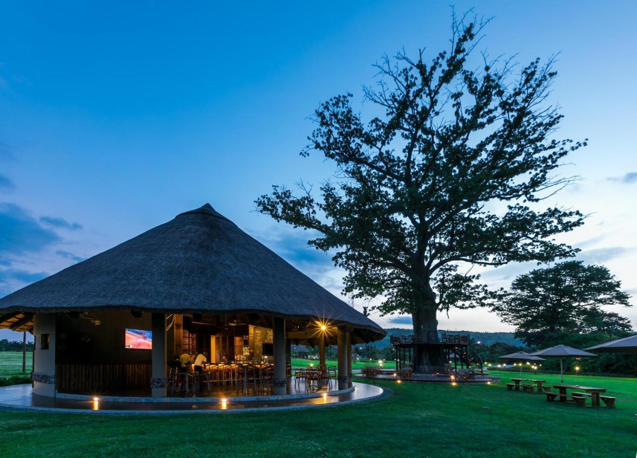 The Royal Senchi Hotel And Resort Akosombo Extérieur photo